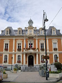Hôtel de ville de Cauterets.JPG