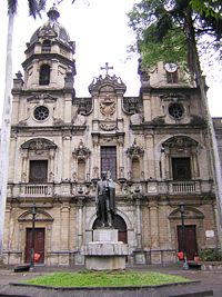Iglesia de San Ignacio-Fachada-Medellin.JPG