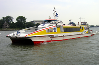 Transbordador (ferry) en Rotterdam, Países Bajos