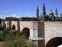 Zaragoza - Puente de Piedra.JPG