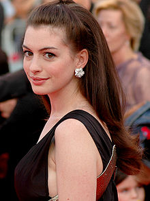 Anne Hathaway at the 2007 Deauville American Film Festival-01A.jpg