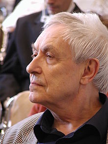 Michel ODENT at an International Homebirth Conference Budapest 2004.jpg