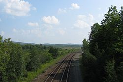CSX Tracks looking south from MA Route 8, Hinsdale MA.jpg