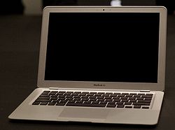 MacBook Air 1b.jpg