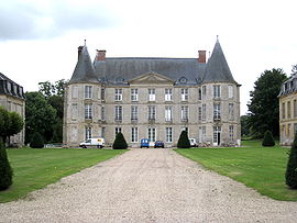 Henonville-chateau.jpg