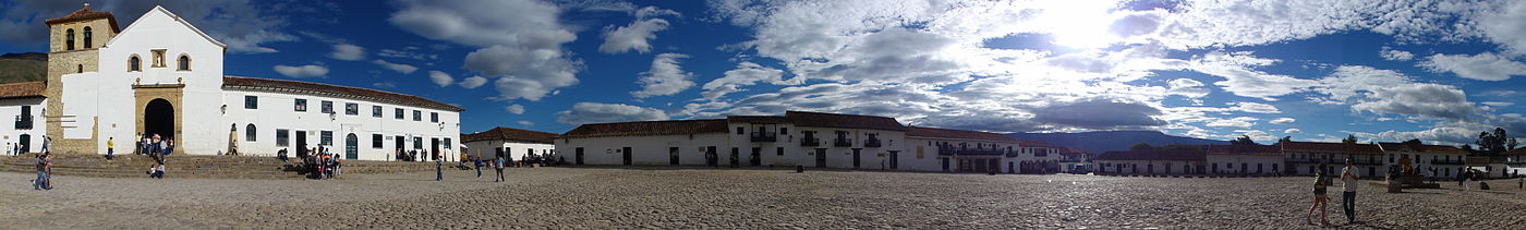 Panorámica de la Plaza principal en Villa de Leyva.