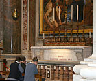 Grób Bł. Jana Pawła II w Kaplicy Św. Sebastiana.JPG