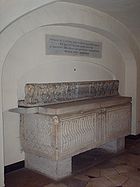 Tomb of Pius VI.jpg