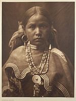 Edward S. Curtis Collection People 041.jpg