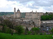 Panorama Urbino2.jpg