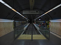 Barcelona Metro - Avinguda Tibidabo.jpg