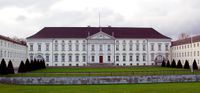 Berlin-Schloss Bellevue-Frontalansicht.jpg