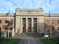 Göteborgs universitet - huvudbyggnaden.jpg