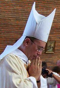 Heriberto Bodeant, Obispo de Melo .jpg