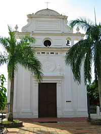 Iglesia de Jesus Nazareno-Sta Fe de Antioquia.jpg