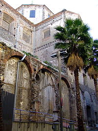 Iglesia de Sant Agustí Barcelona lateral.jpg