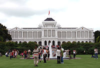 Istana 20, Singapore, Jan 06.JPG