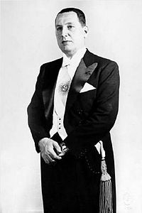 Presidente Juan Domingo Perón, hizo varias obras para la industria militar nacional.