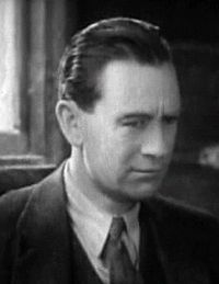 Owen Moore en la película High Voltage (1929)