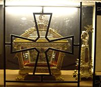 Reliquie san Nicola pellegrino Trani.jpg