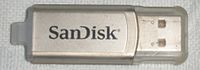 Sandisk cruzer micro 2GB.jpg