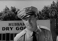 Sterling Hayden en un fotograma de la película "Suddenly".