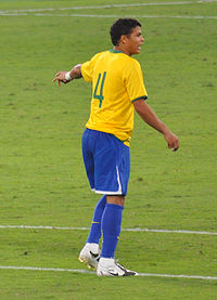 Thiago Silva Brazil-England 2009.jpg