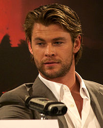 Chris durante la conferencia de la película Thor en Londres en abril del 2011.