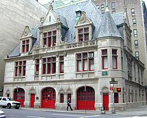 The firehouse, en el nº87 de Lafayette Street con White Street (Napoleon LeBrun, 1896) actaulmente Downtown Community Television Center