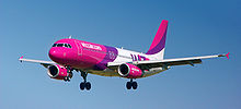 Airbus 320-200 Wizz Air 2 c.JPG