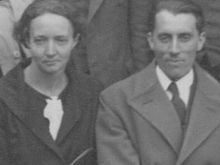 Curie Joliot 1934 London.jpg