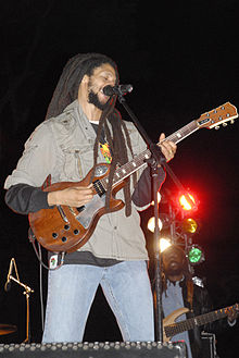 Julian Marley (Cascais 2010) 2.jpg