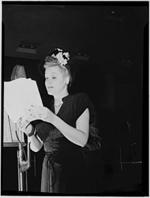 Margaret Whiting New York between 1946 and 1948 (LOC).jpg