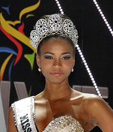Miss-universe-2011-leila-lopes.jpg