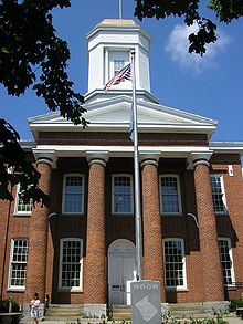 Owen County, Kentucky courthouse.jpg