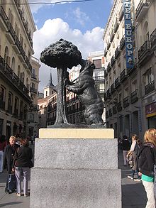 Puerta Del Sol Bear Statue.JPG