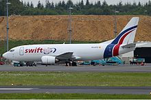 Swiftair Boeing 737-300F Bakema.jpg
