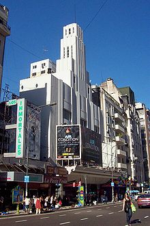 Teatro Metropólitan Avenida Corrientes.jpg