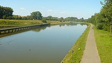 Canal Charleroi-Bruselas a la altura de Lembeek