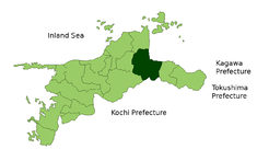 Localización de Saijō-shi