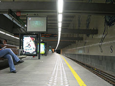 Metro Lisbon Cais do Sodre station.jpg