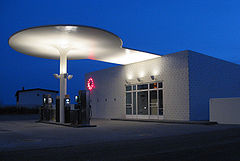 Arne Jacobsen benzintank Moerke.jpg.jpg