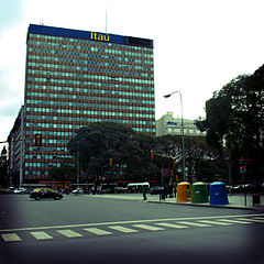 Buenos Aires - San Nicolás - Avenida 9 de Julio y Viamonte.jpg