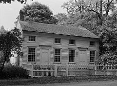 Old Parsonage, Old Chatham (Columbia County, New York).jpg