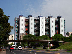 Torres de Matheu desde Avenida Brasil.jpg
