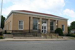 Tuscola Illinois Post Office.jpg