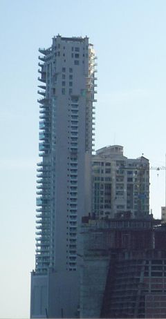 Venetian Tower Panama.jpg