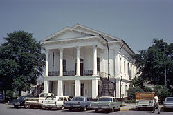 Barnwell County Courthouse, Barnwell, South Carolina.jpg