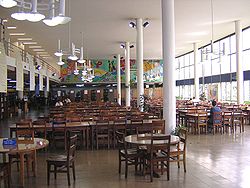 Biblioteca Publica Piloto-SalaGeneral-Medellin(2).JPG