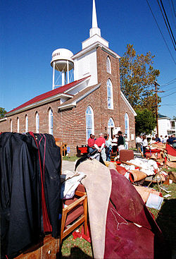 FEMA - 137 - Photograph by Dave Gatley taken on 11-07-1999 in North Carolina.jpg